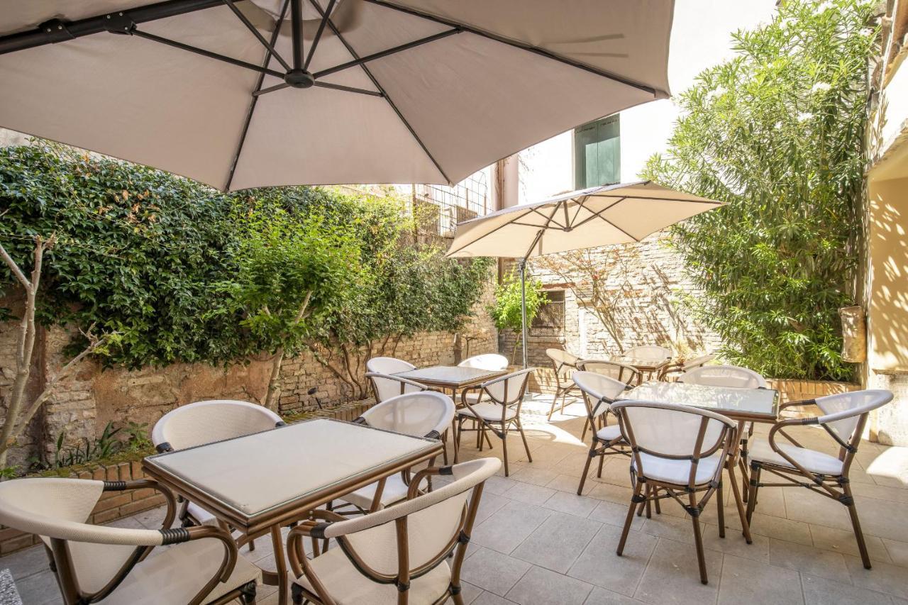 Residenza Centopietre - Dorsoduro By Wonderful Italy Венеция Экстерьер фото